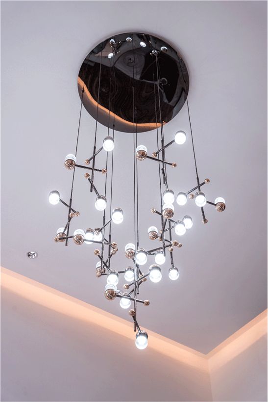 武大靖的冠軍新家燈光原來有這么多細(xì)節(jié)，華藝照明是怎么做到的