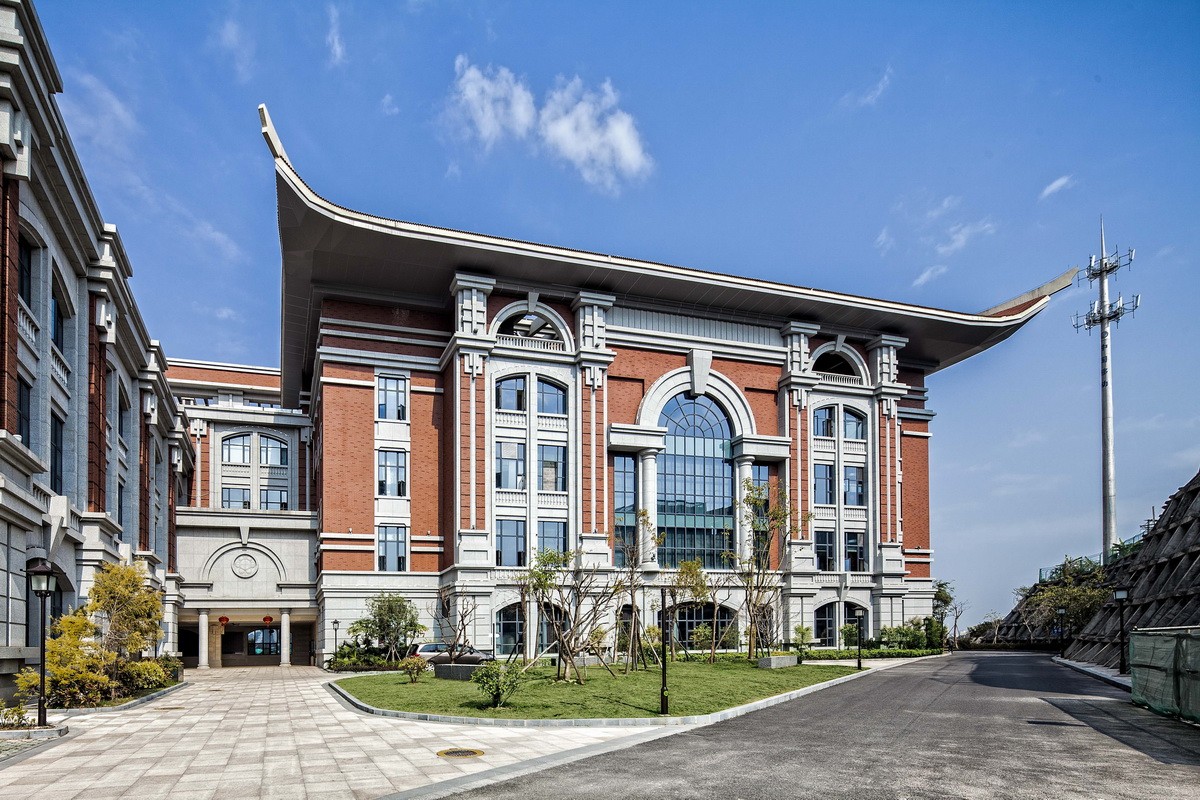 吉林建筑大學(xué)裝飾學(xué)院_廈門建筑裝飾設(shè)計_24建筑 四合院設(shè)計,別墅設(shè)計