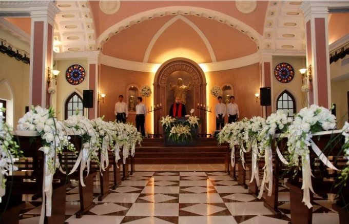 廈門(mén)小型婚禮場(chǎng)地_廈門(mén)場(chǎng)地婚禮布置公司_廈門(mén)婚禮場(chǎng)地布置