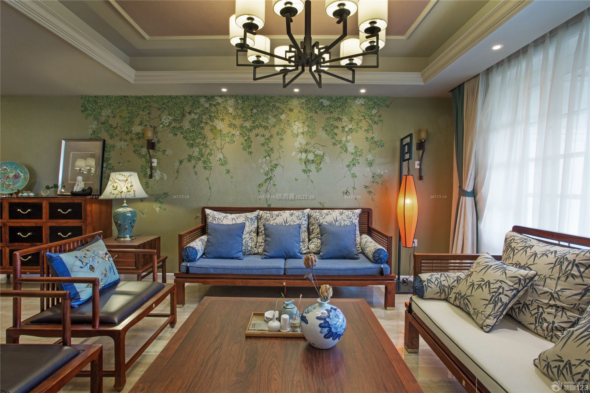 廈門中式小區(qū)_廈門新中式裝修風(fēng)格_廈門中式別墅