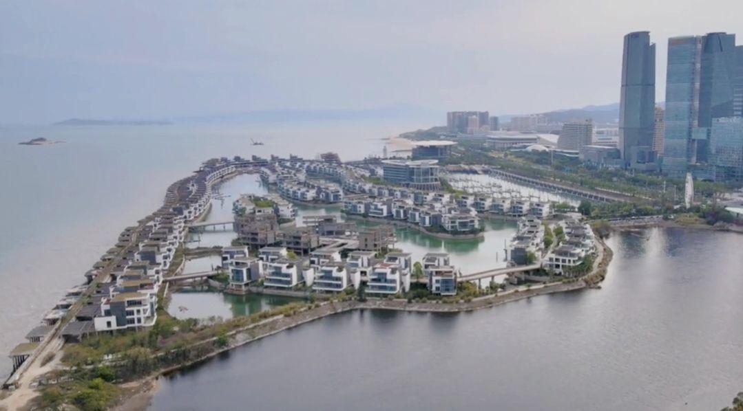 廈門別墅裝飾_廈門別墅現(xiàn)代家裝_廈門別墅設(shè)計(jì)公司