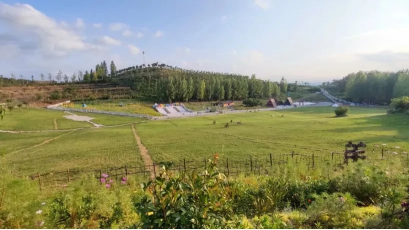 廈門(mén)婚慶布置_廈門(mén)婚禮場(chǎng)地布置_廈門(mén)場(chǎng)地婚禮布置多少錢