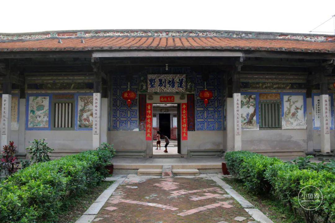 廈門(mén)別墅裝修價(jià)格_廈門(mén)裝修別墅_別墅廈門(mén)裝修圖片