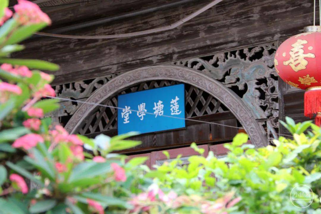 廈門(mén)裝修別墅_廈門(mén)別墅裝修價(jià)格_別墅廈門(mén)裝修圖片