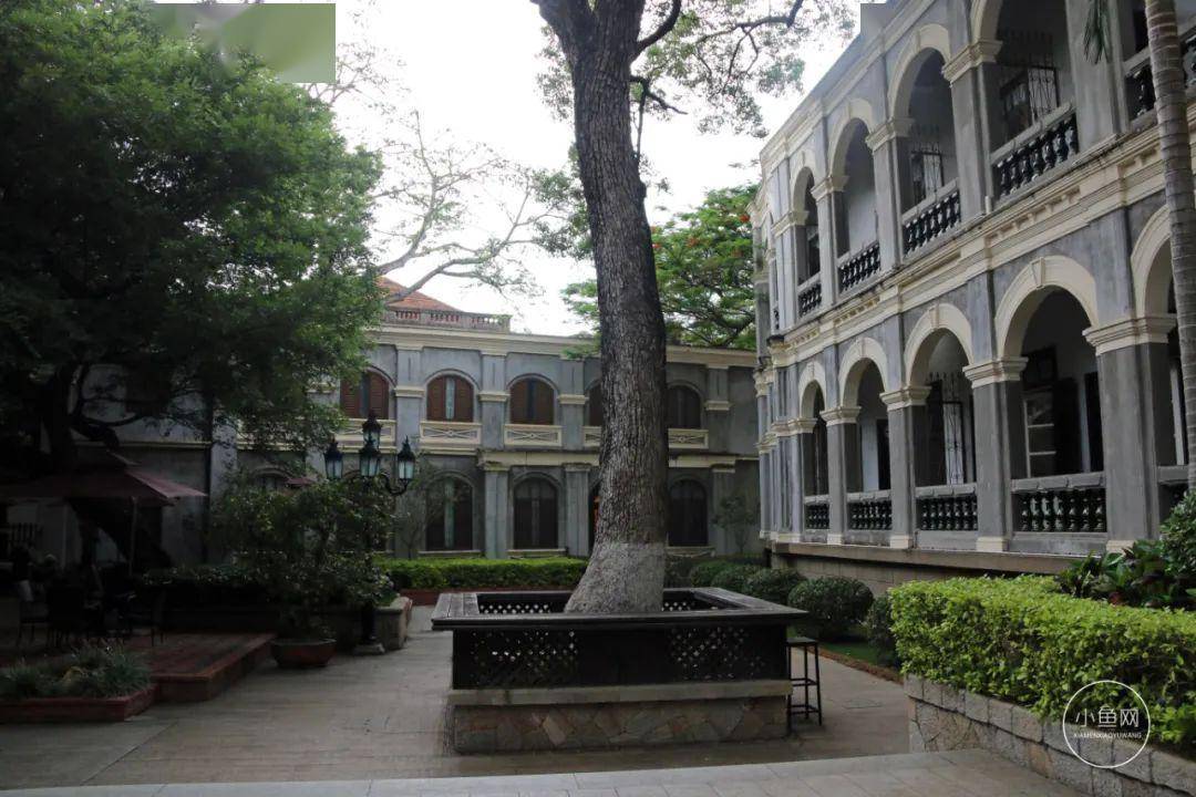 廈門(mén)裝修別墅_廈門(mén)別墅裝修價(jià)格_別墅廈門(mén)裝修圖片