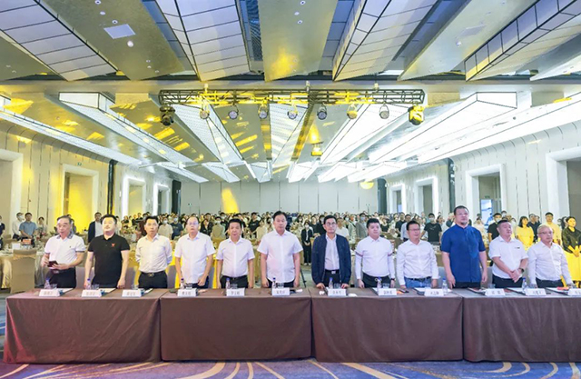 廈門裝飾裝修協(xié)會(huì)_廈門裝飾協(xié)會(huì)在哪_廈門裝修協(xié)會(huì)網(wǎng)