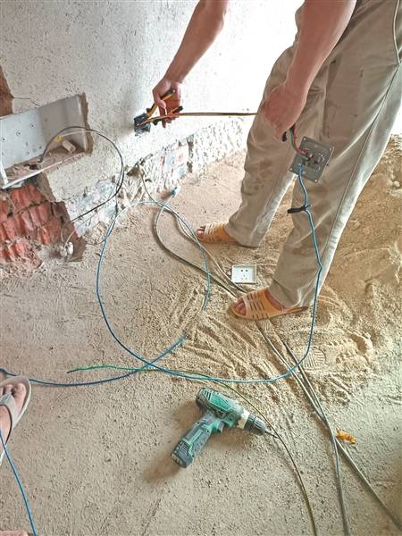 廈門家裝平臺(tái)有幾家_廈門家裝市場_廈門市家裝價(jià)格