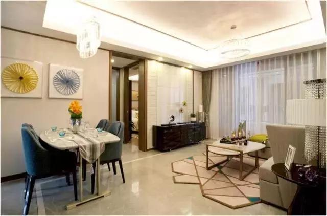 150㎡戶型四間朝南，一個創(chuàng)新的戶型，我不允許它有1㎡的浪費(fèi)。