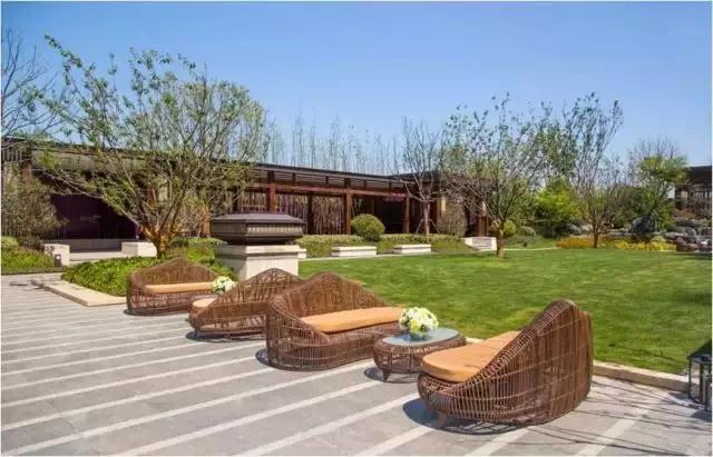 150㎡戶型四間朝南，一個創(chuàng)新的戶型，我不允許它有1㎡的浪費(fèi)。