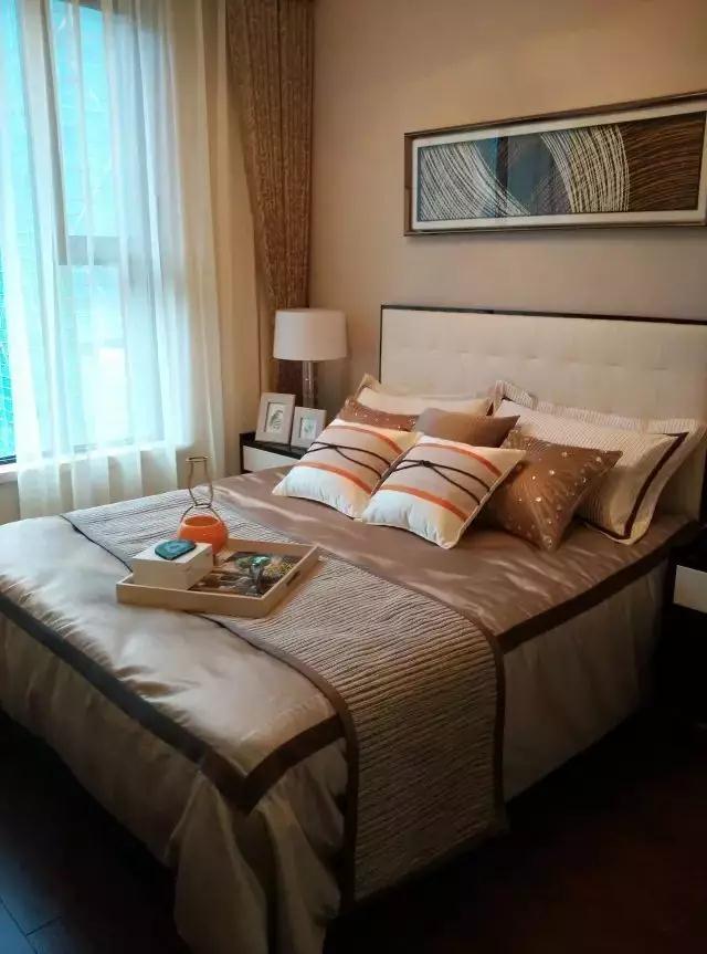 150㎡戶型四間朝南，一個創(chuàng)新的戶型，我不允許它有1㎡的浪費(fèi)。