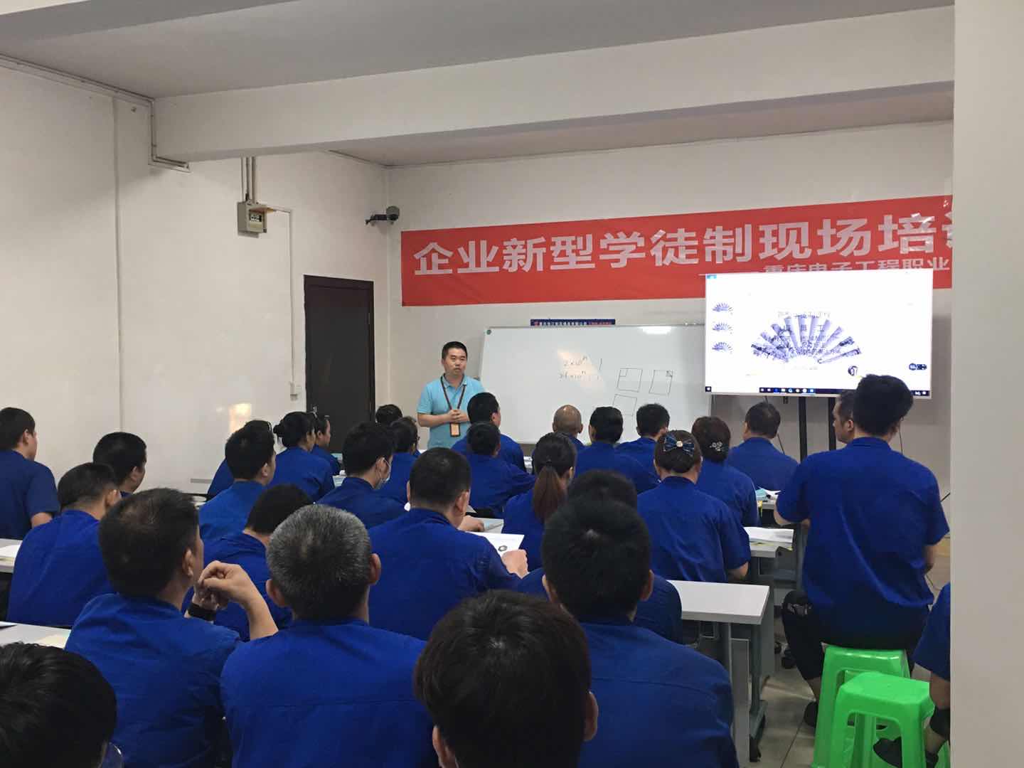 廈門匠域集團(tuán)是干什么的_說(shuō)起廈門曠匠裝飾_廈門曠匠裝飾電話