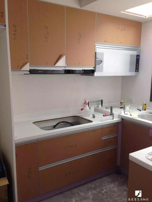 廈門廚房裝修改造_廈門廚房裝修臺(tái)面_廈門廚房臺(tái)面裝修價(jià)格