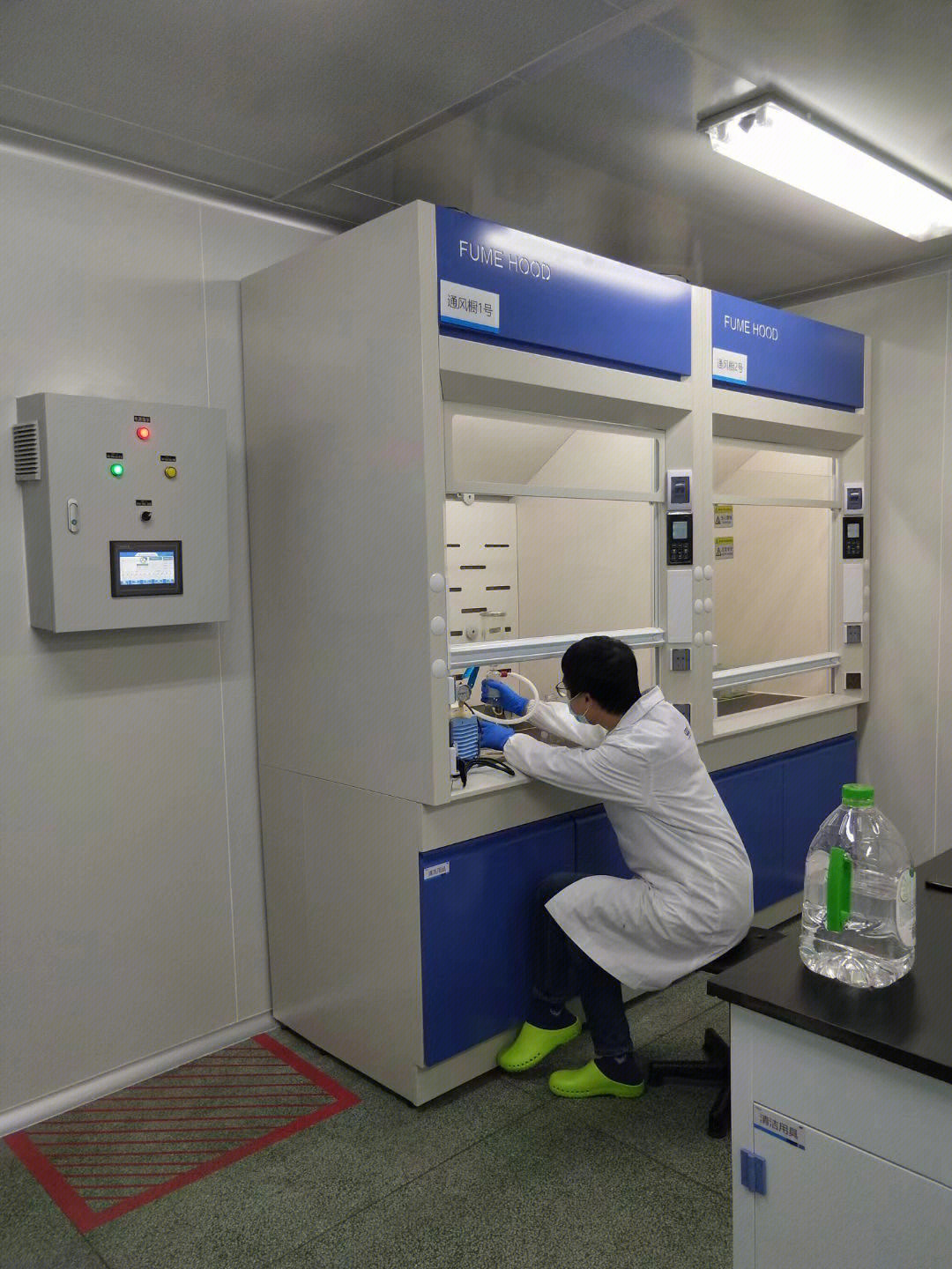 廈門實(shí)驗(yàn)室裝修設(shè)計_廈門室內(nèi)裝修設(shè)計_廈門室內(nèi)裝修設(shè)計工作室