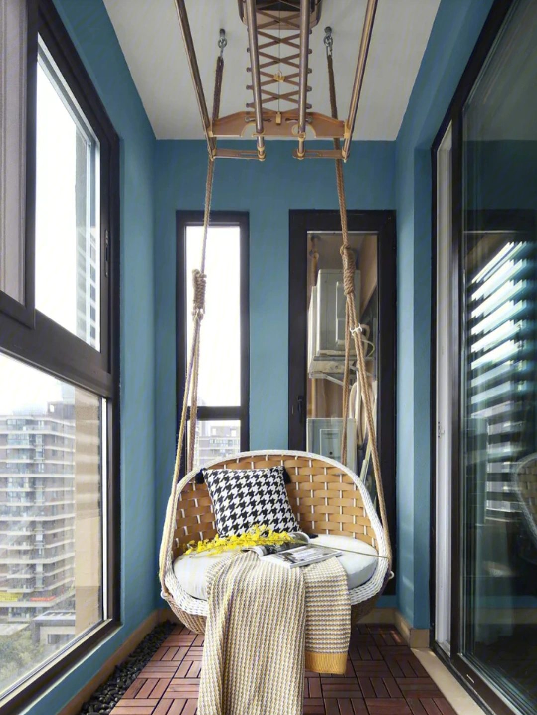 陽臺改造大概費用_廈門陽臺定制_廈門陽臺裝修改造