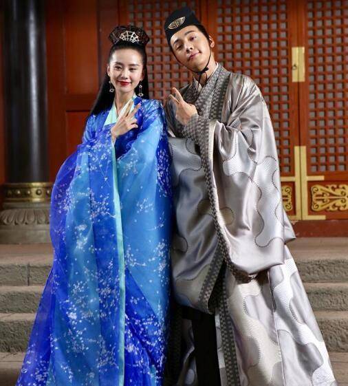 廈門(mén)圣古裝飾_廈門(mén)東映畫(huà)古裝攝影_朱圣祎古裝