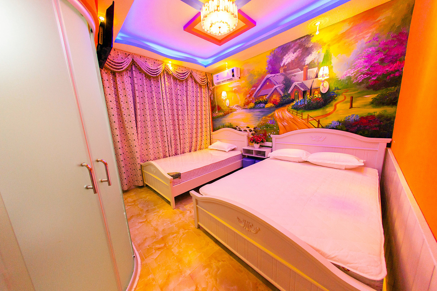 廈門別墅裝修設(shè)計公司_別墅廈門家裝錢要交多少稅_廈門別墅家裝要多少錢