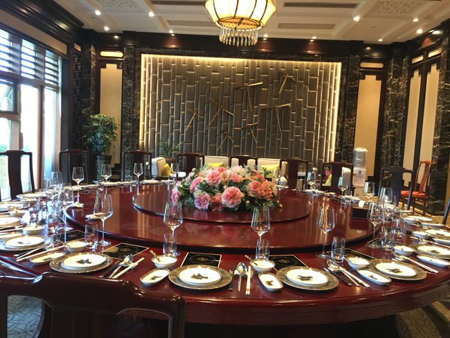 廈門(mén)裝修餐飲店哪家好_廈門(mén)飯店裝修公司_廈門(mén)餐飲店裝修