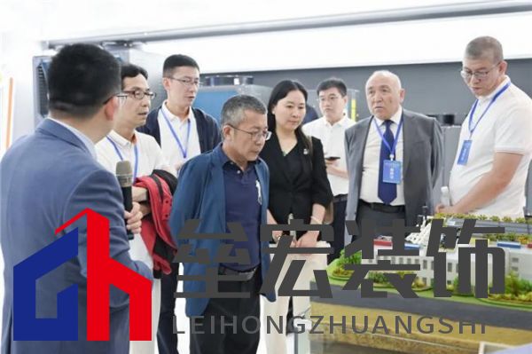 新質(zhì)生產(chǎn)力 “碳”領(lǐng)未來——全國百家媒體走進四季沐歌空氣能熱泵超級工廠活動成功舉行