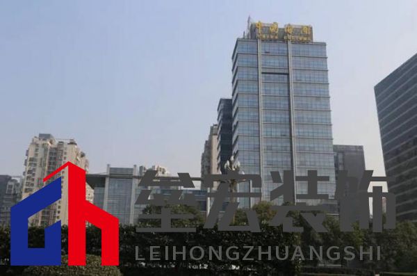 榜樣力量 | 強(qiáng)輝精工瓷磚斬獲2025年度家居領(lǐng)軍品牌！